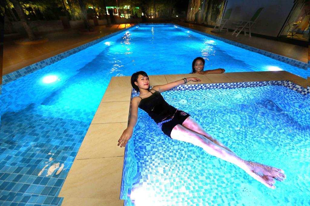 Langit Langi Hotel @ Port Dickson Zewnętrze zdjęcie